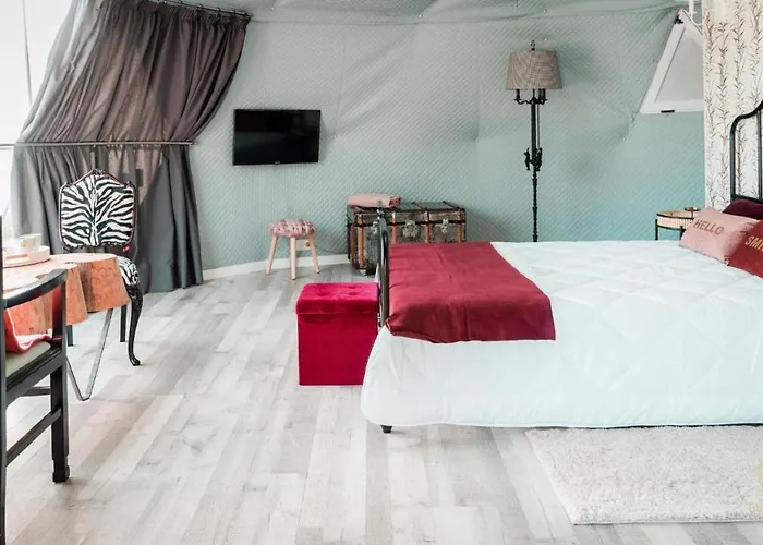 Guimaglamp Luxury tent Guimaraes