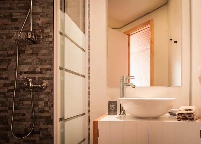 Luxury tent Guimaglamp Guimaraes